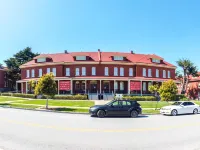 Inn at Golden Gate Hotels near Lands End