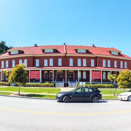 Inn at Golden Gate Отели рядом с достопримечательностью «Пляж Бейкер-Бич»
