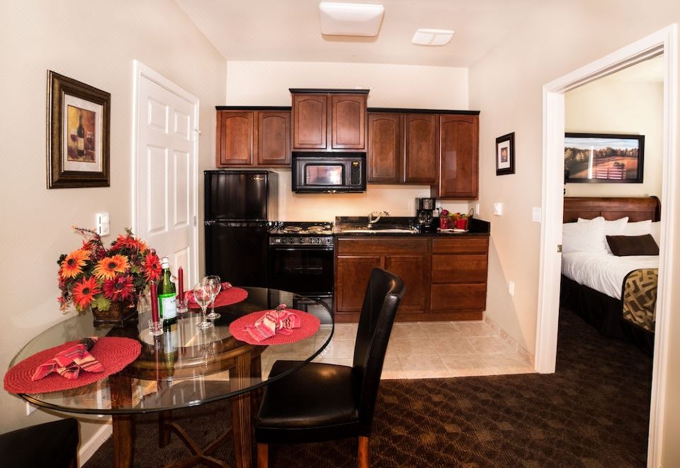Stratford Suites Spokane Airport