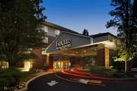 Fairfield Inn & Suites Portland South/Lake Oswego Hotels near Kruse Village