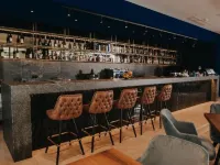 Ramada by Wyndham Podgorica - bar