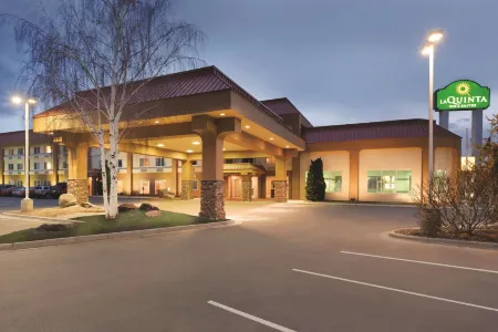 La Quinta Inn & Suites by Wyndham Pocatello Отели рядом с достопримечательностью «Mountain View Event Center»