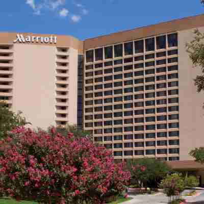 Dallas/Fort Worth Airport Marriott Hotel Exterior