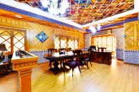 Capital O 125 Moon Plaza Hotel