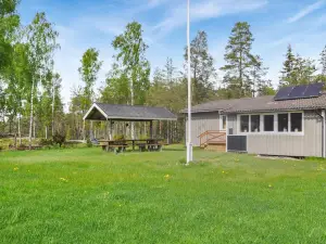 Stunning Home in Säffle with Lake View