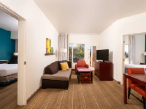 เรสซิเดนซ์อินน์ บายแมริออท ปาล์มเดสเซิร์ต โรงแรมในปาล์มดีเซิร์ท