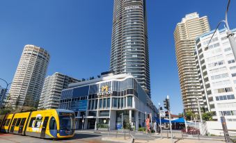 Meriton Suites Surfers Paradise