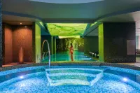 Savoy Palace - the Leading Hotels of the World - Savoy Signature - Badekar