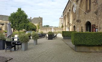 Le Chateau de Bricquebec - Housity