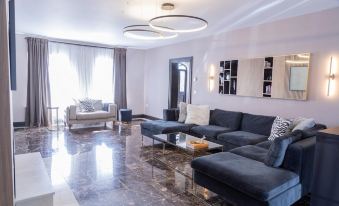 Luxurious 4Bd Family Retreat in Magherafelt - Housity