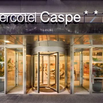 Sercotel Caspe โรงแรมใกล้ซิวตาเดยาพาร์ค