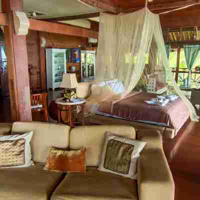 Breve Azurine Lagoon Resort Rooms