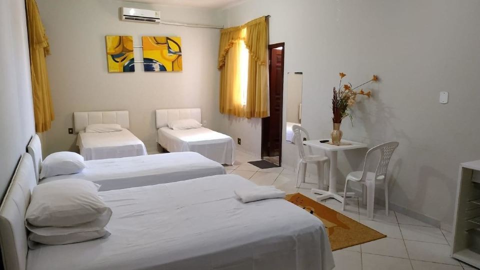 Hotel Encontro Das Aguas