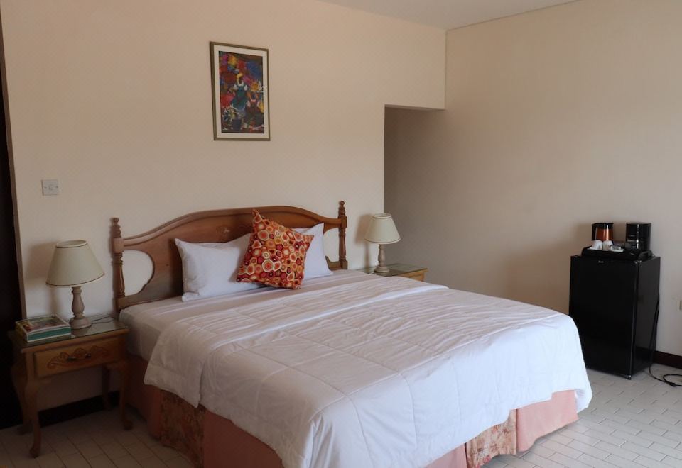 Seacrest Beach Hotel - Housity