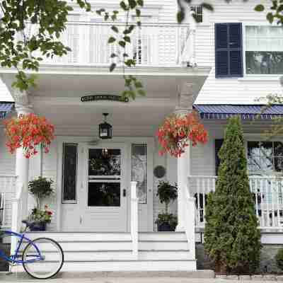 Kennebunkport Inn Hotel Exterior