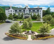 Comfort Inn & Suites Near Burke Mountain Hotel di Lyndonville