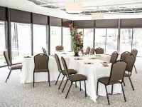 The Manor on Front Hotels in East Pennsboro Township