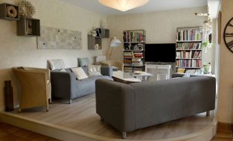 Ailes et Iles - Housity