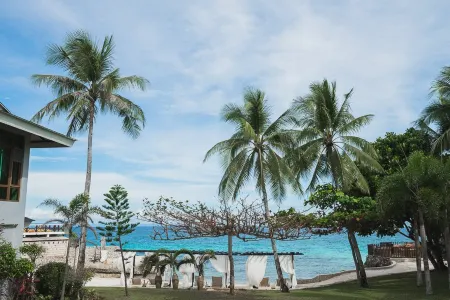 Mangodlong Paradise Beach Resort