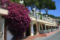 Diana Grand Hotel Hotel in zona Bagni Alfieri