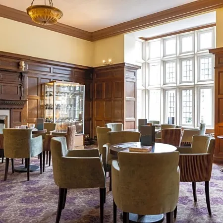 The Caledonian Island Hotel