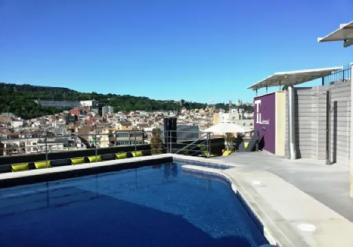 Hotel Barcelona Universal Hotels near Gothic Quarter