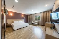 Jeongseon Star Hotel