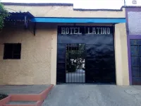 Hotel Latino فنادق في 