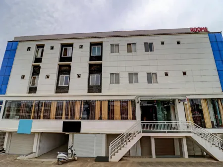 Treebo Benaka Residency