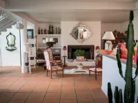 La Villa Ambrosia - Maison d'hôtes Narbonne Hôtels à : Cuxac-d'Aude