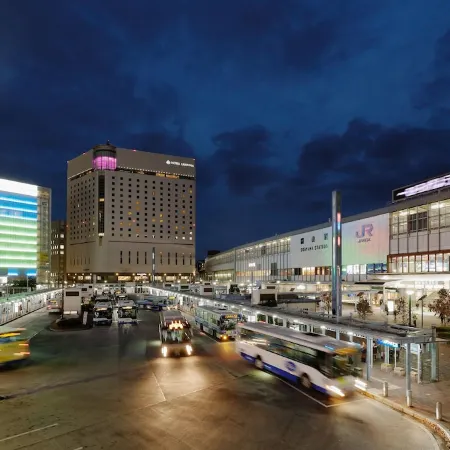 Hotel Granvia Okayama Отели рядом с достопримечательностью «Momotaro Statue»
