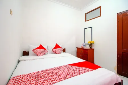 SUPER OYO 1788 House 24