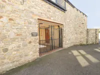 6 Malthouse Court