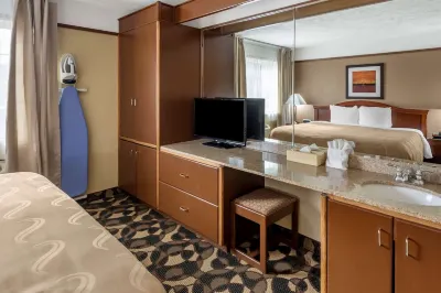 Quality Inn Paradise Creek Hotels in Pullman