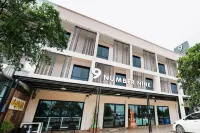 Sattahip 9 Boutique Hotel - 2-Star