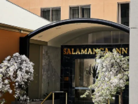 Salamanca Inn Hotels in Battery Point