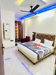 Hotel Heaven - 3-Star