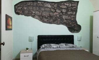 Dante Rooms