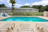 Travelodge Suites by Wyndham MacClenny/I-10 Hotels in Macclenny