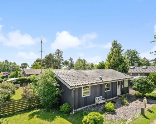 "Elva" - 150m from the Sea Hotels in Idestrup