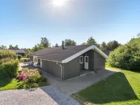 "Karoliina" - 900m from the Sea Hotels in Idestrup