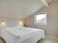 "Franka" - 950m from the Sea