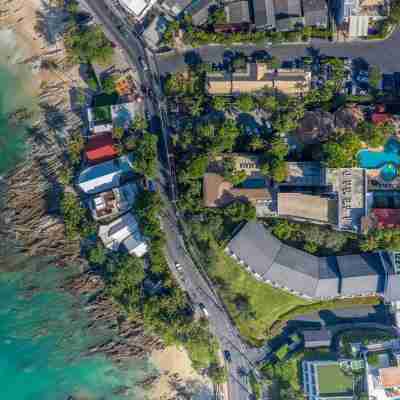 โรงแรม ป่าตองล็อจ Hotel Exterior