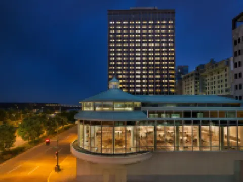 InterContinental Hotels SAINT PAUL RIVERFRONT by IHG Hotels in Saint Paul