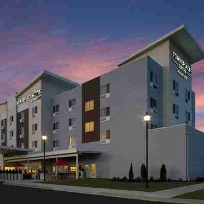 TownePlace Suites Clarksville Hotel Exterior