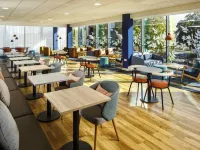 Ibis Budget London Heathrow Central - breakfast