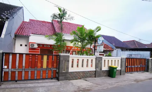 Stay@Pitaloka Hotels in Kejaksan