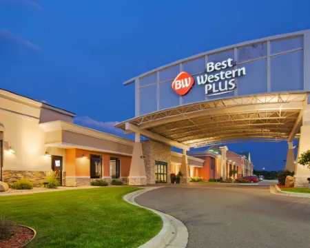 Best Western Plus Willmar Hotels in Willmar