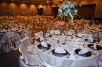 The Hotel at Kirkwood Center Hotel di Cedar Rapids