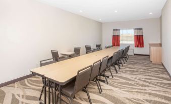 Microtel Inn & Suites by Wyndham Limon